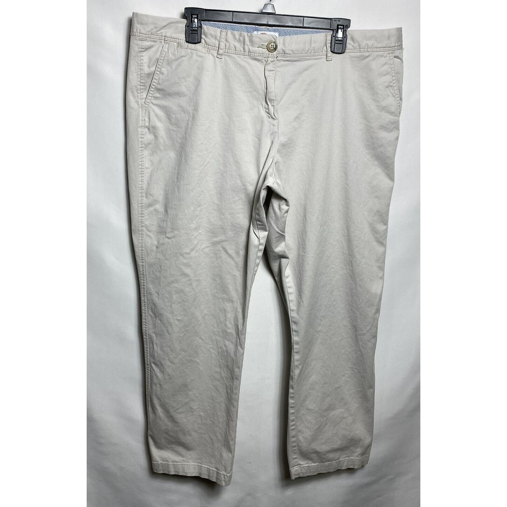 crown & ivy Ivory Ankle Pants